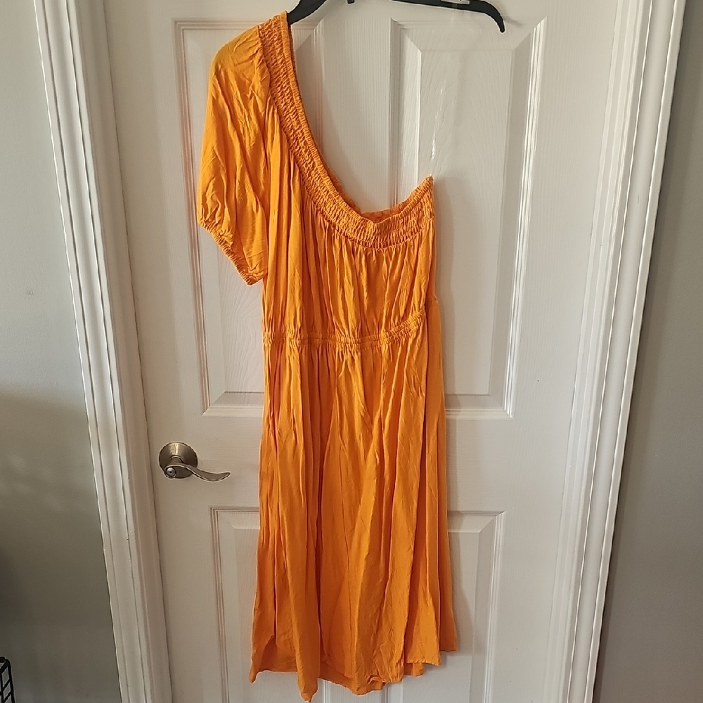 Chic One-Shoulder Orange Dress